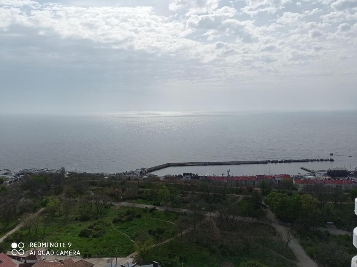 Терраса С Панорамой Моря В Аркадии 敖德萨 外观 照片